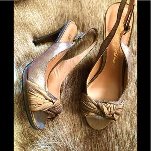 Beverly Feldman metallic brown heels size 9M